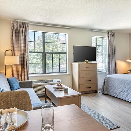 Intown Suites Extended Stay Greensboro Nc - Airport Экстерьер фото